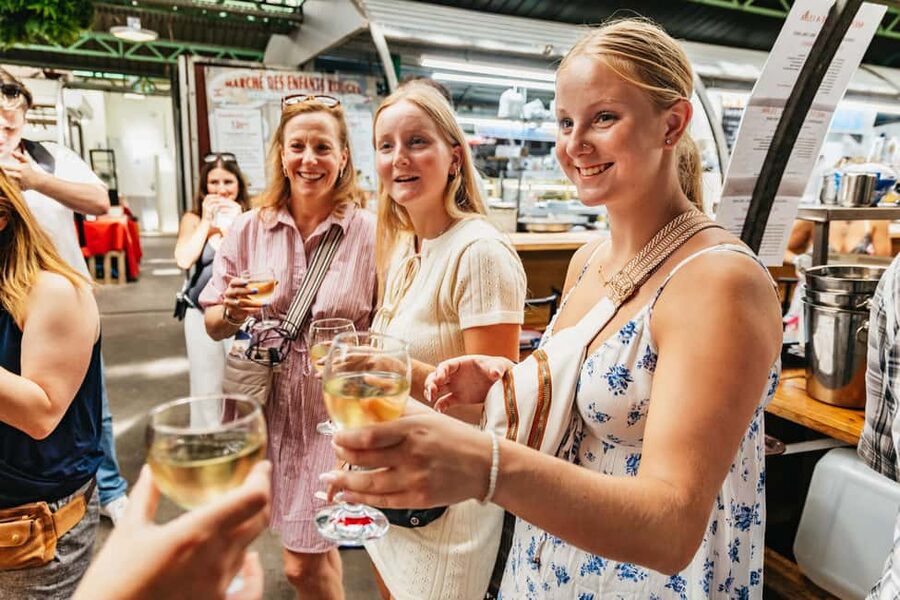 Le Marais Walking Food Tour with Cheese, Wine & Pastries - Pastries, chocolate, and seasonal French sweets