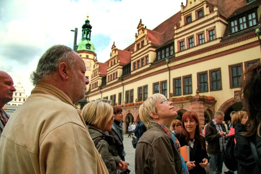 Leipzig: 1.5-Hour Historical Walking Tour in German - Old Town Hall and the heart of the historic center