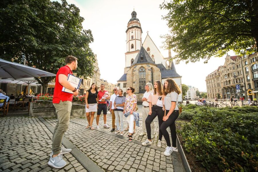 Leipzig: 2-Hour Guided Walking Tour in German - Augustus Square Sets the Musical Tone