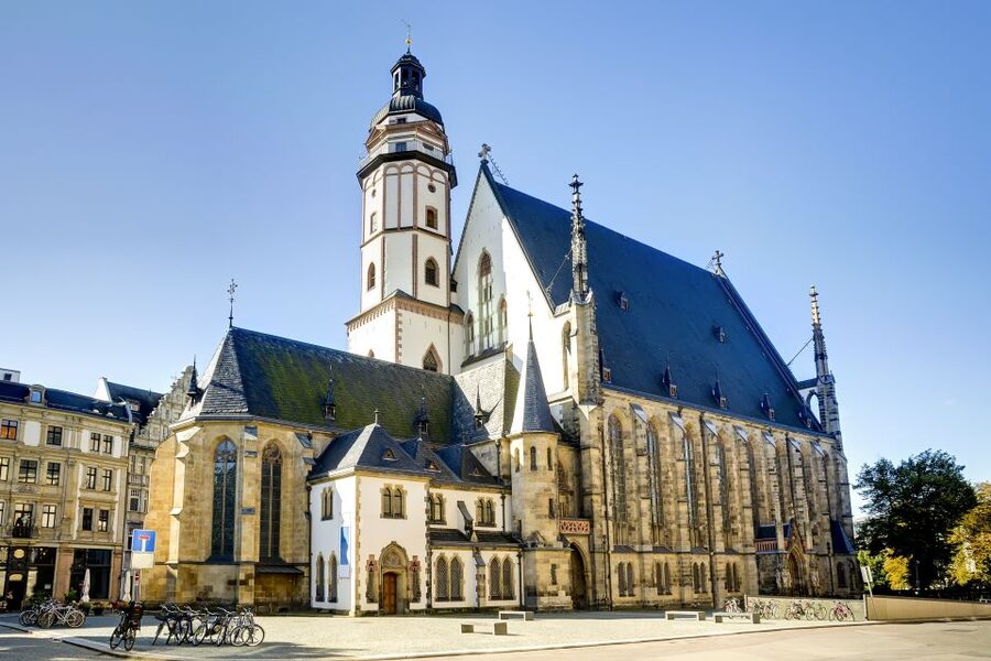 Leipzig: 2-Hour Guided Walking Tour in German - Naschmarkt, the Old Exchange, and Mädler Arcade