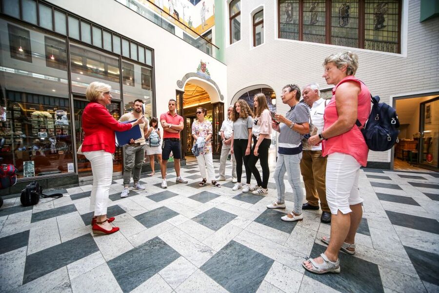 Leipzig: 2-Hour Guided Walking Tour in German - Barthels Hof and the Shape of Old Leipzig