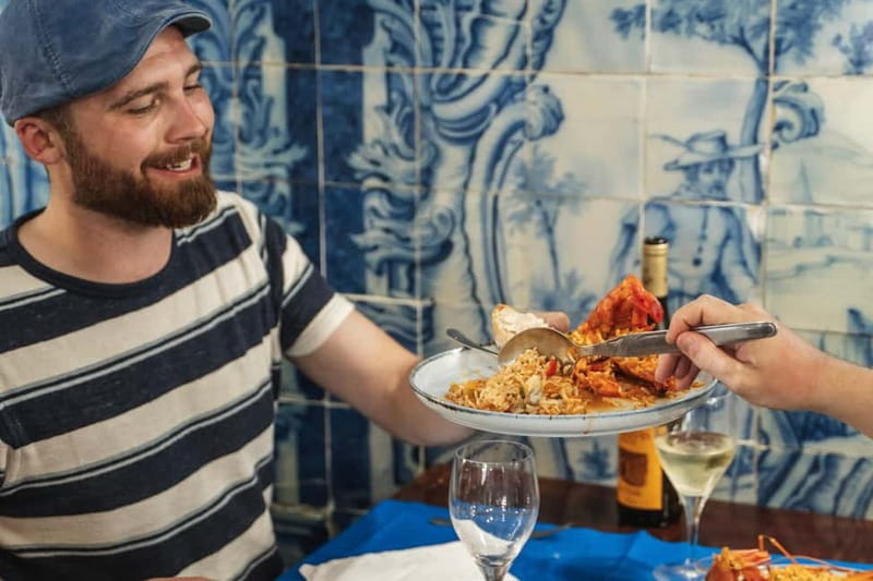 Lisbon: Baixa Food Walking Tour with Drinks - What the $78 price gets you