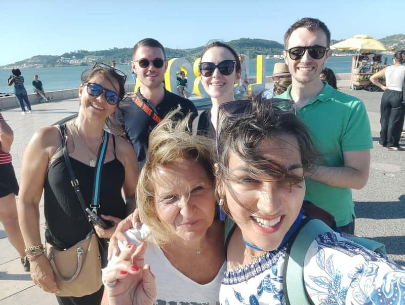 Lisbon: Belem Walking Tour with Jeronimos Monastery Ticket - Meeting Angela in Afonso de Albuquerque Garden