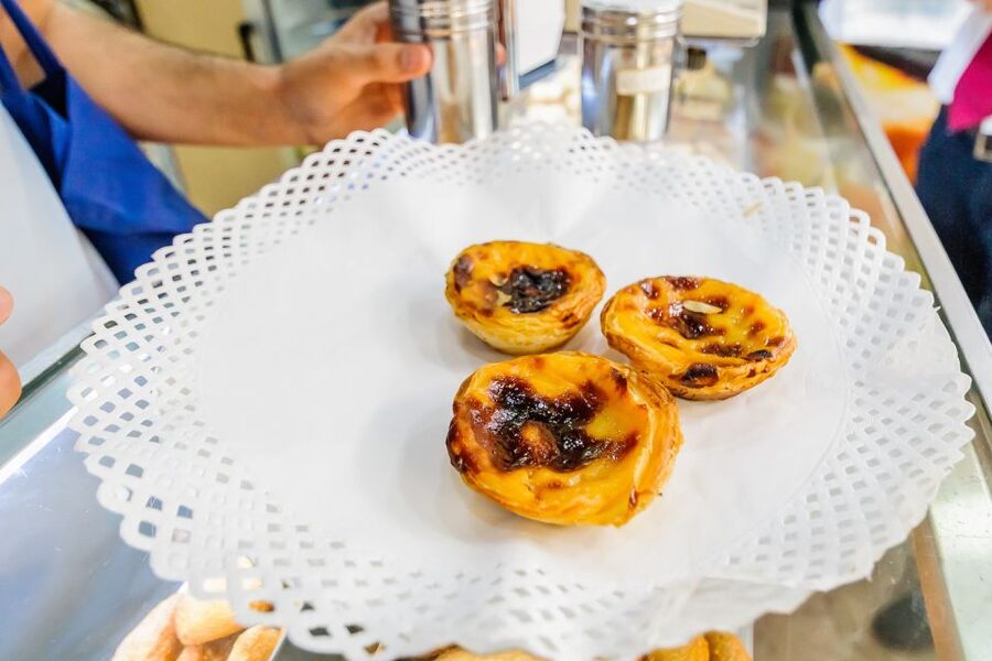Lisbon: Best of City Private Walking Tour - From Restauradores to the rebuilding of Baixa
