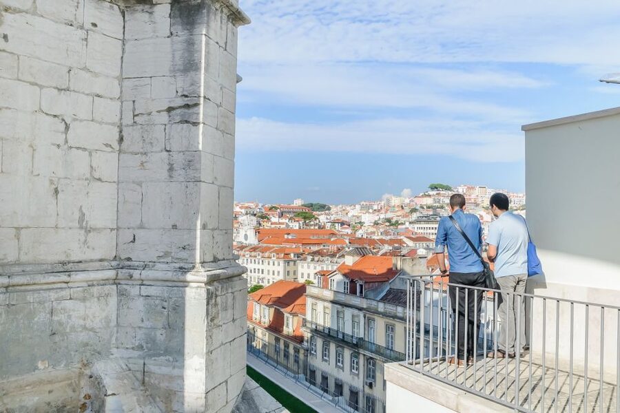 Lisbon: Best of City Private Walking Tour - What the private format adds at $102