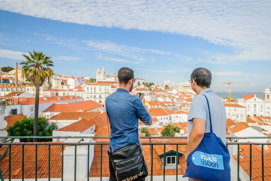 Lisbon: Best of City Private Walking Tour - Pace, hills, and who should book