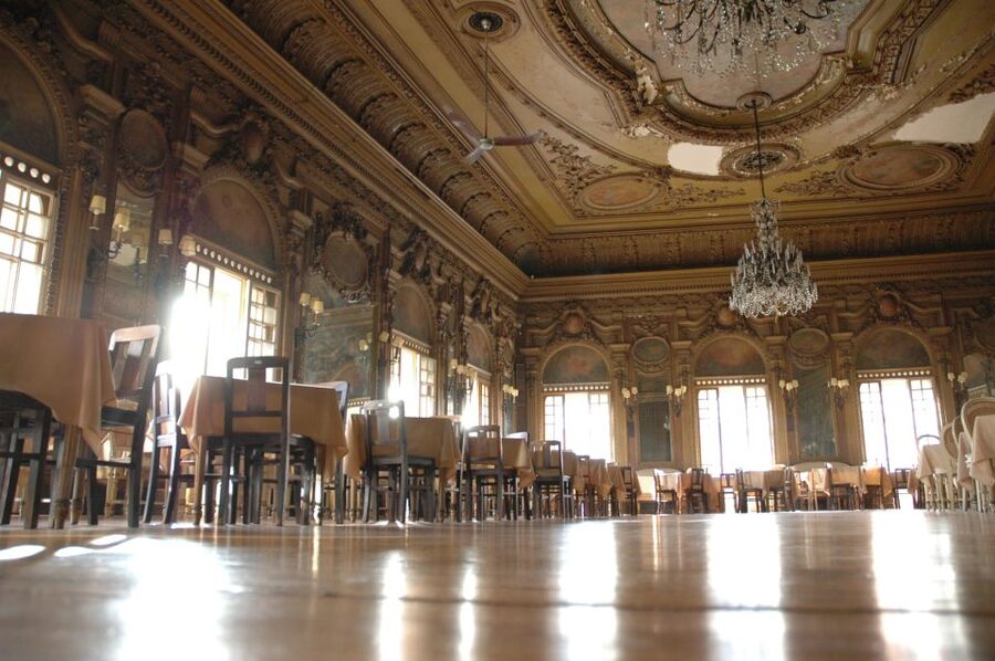 Lisbon: City of Spies Guided Walking Tour - Following double agents and escape networks