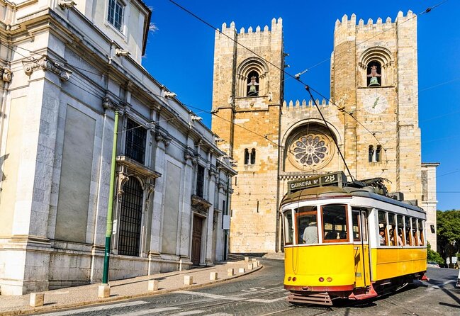 Lisbon Essential Walking Tour: History, Stories and Lifestyle - Key points to know before you book