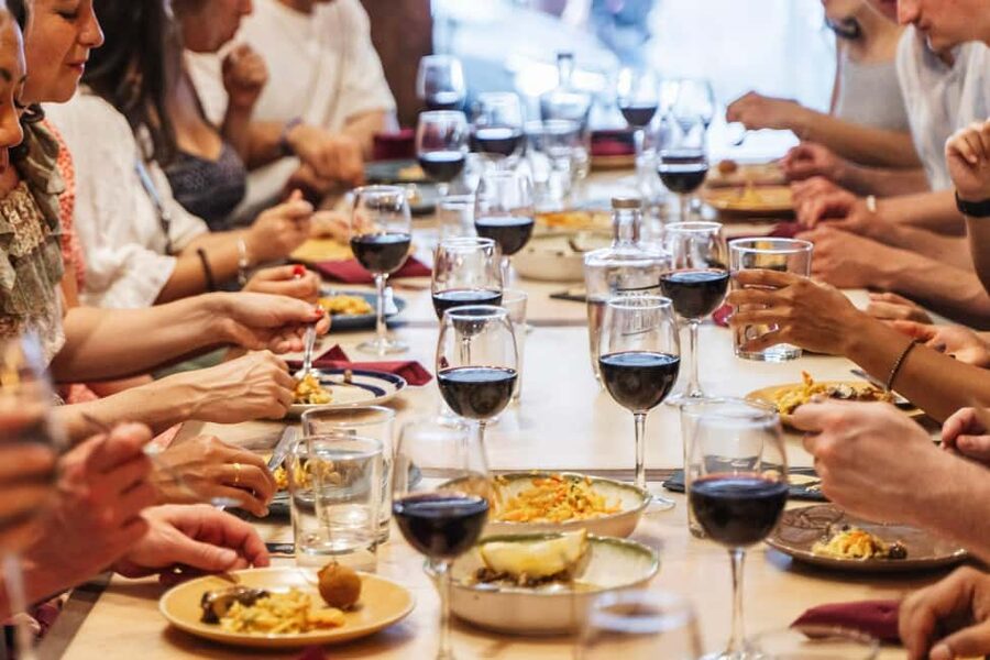 Lisbon: Food & Wine Walking Tour Through Baixa - Praça do Comércio and the story of new Lisbon