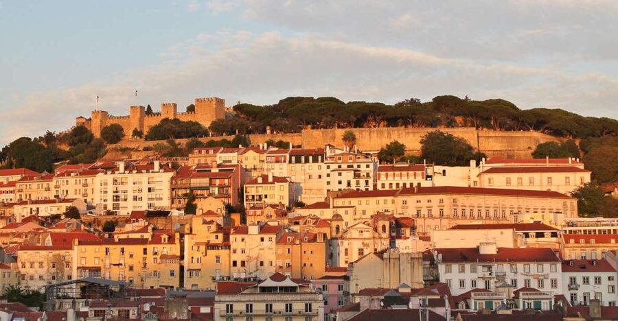Lisbon: Full-Day Private Walking Sightseeing Tour - Walking conditions, access, and timing