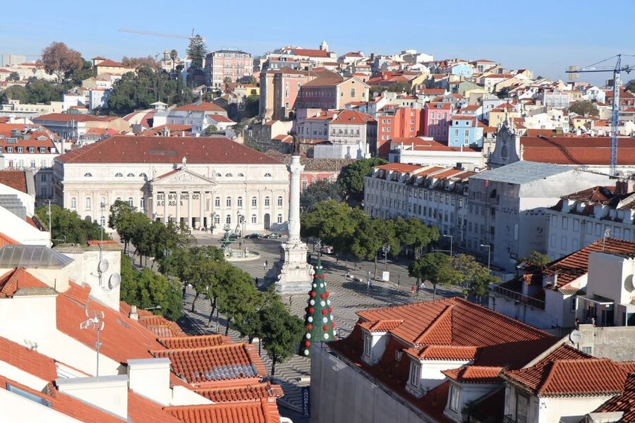 Lisbon: Full-Day Private Walking Sightseeing Tour - Who should book this Lisbon walk?