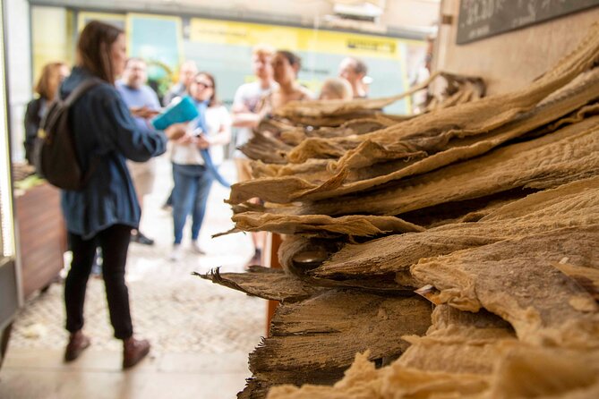 Lisbon Roots - Small group Food & Culture Walking Tour w/tastings - The walking: short distance, real Lisbon footing