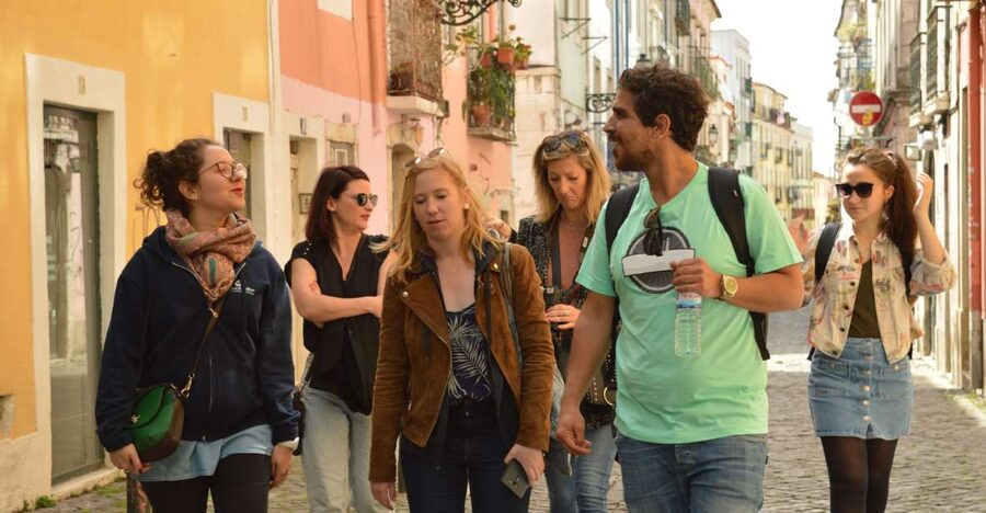 Lisbon: Starter Walking Tour to the highlights in German - Why this compact Lisbon walk works