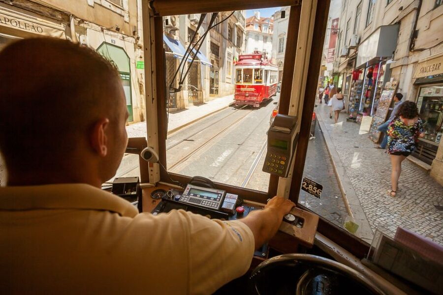 Lisbon Tram No. 28 Ride & Walking Tour - Key points to know before you book