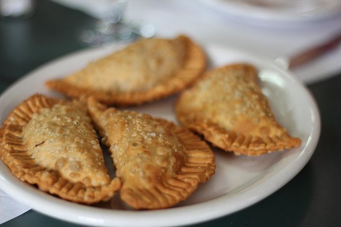 Little Havana Food and Walking Tour in Miami - El Pub and the savory Cuban table