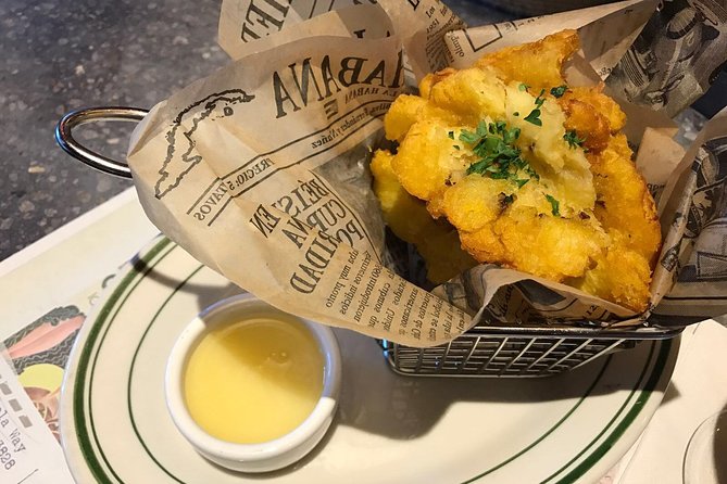 Little Havana Food and Walking Tour in Miami - How the guides shape the experience