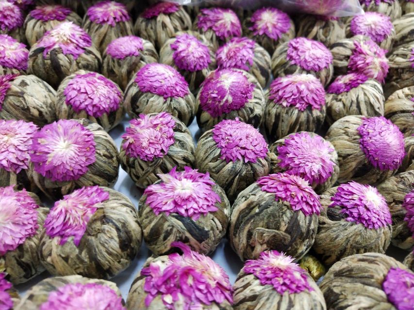 Local Life, Culture & Food Walking Tour at Chinatown - Shrines, temples, and old Chinese architecture