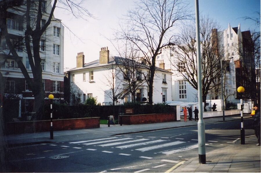 London: Beatles In My Life Walking Tour with Richard Porter - Key points to know before you book