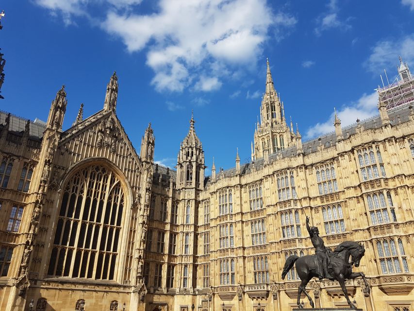 London: British Royalty Walking Tour - Key points at a glance