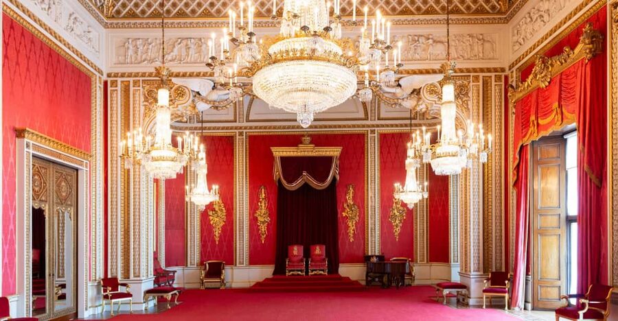 London: Buckingham Palace State Rooms & Royal Walking Tour - Why this tour works as a royal introduction