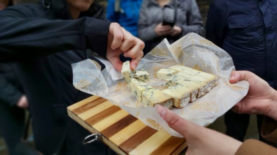 London: Cheese Walking Tour with Tastings - From Green Park to London’s cheese counter