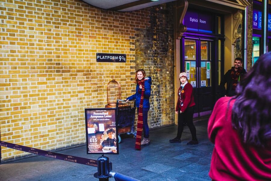London: Harry Potter Movies Walking Tour (Kids Go Free) - Westminster, Big Ben, and the wider London picture