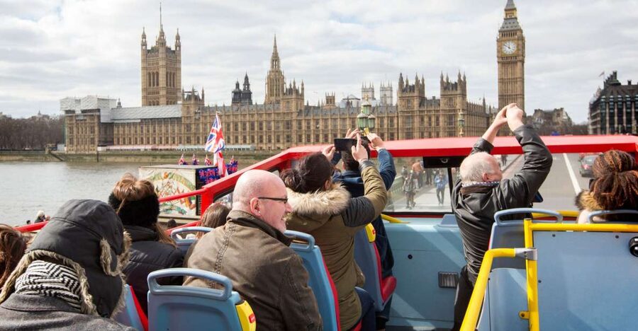London: Harry Potter Walk, Hop-on Hop-off Bus Tour & Cruise - Making the app useful instead of forgetting it