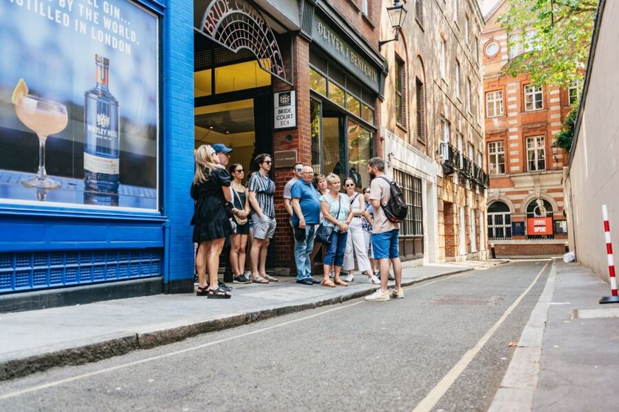 London: Historic Pubs of Central London Walking Tour - The street of shame and London’s drinking culture