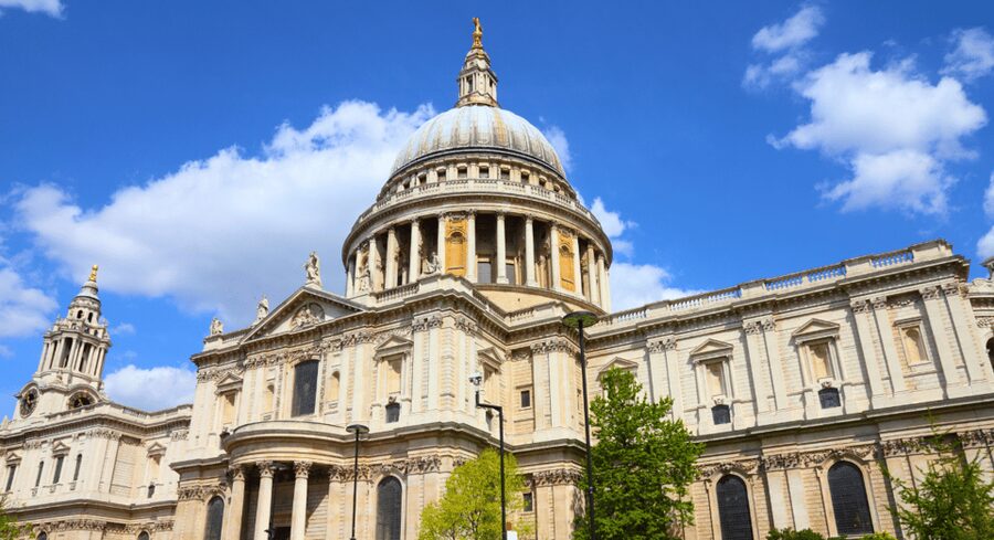 London: London Sightseeing Walking Tour with 30+ Sights - St James’s Park and the royal finale