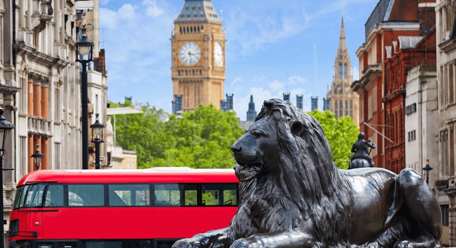 London: London Sightseeing Walking Tour with 30+ Sights - Lunch near Tower Hill
