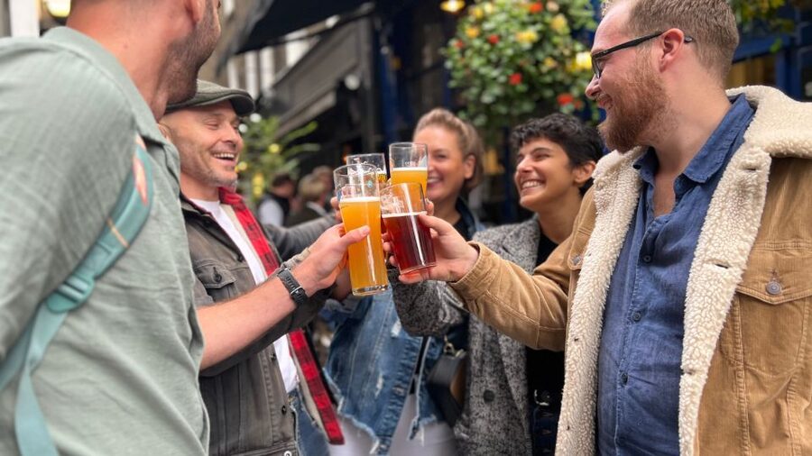 London: Royal Historic Pubs Walking Tour - Why the guide matters more than the pub list