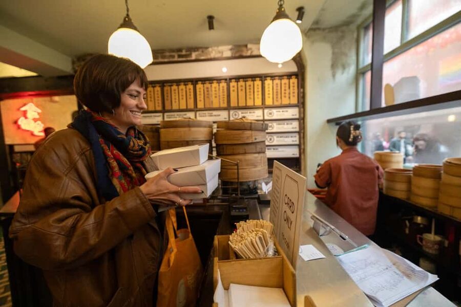 London's Best Bites: Soho & Chinatown Food Walking Tour - How much food do you actually get?
