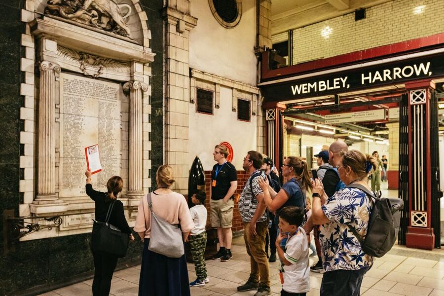 London: Secrets of the London Underground Walking Tour - Steam, electricity, and the engineering story
