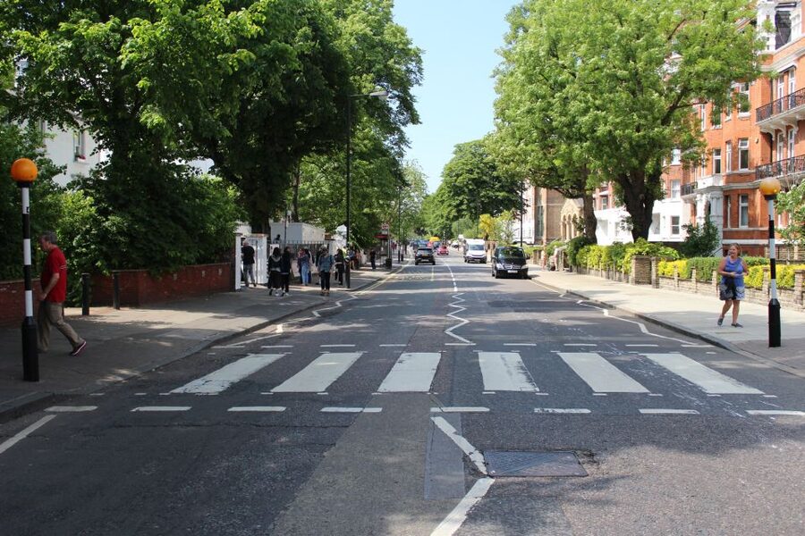 London: The Beatles Walking Tour of Marylebone and Abbey Rd - Who should book this walk?