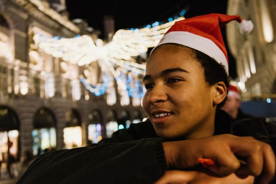 London: Tootbus Christmas Lights Tour incl walking tours - What this London Christmas lights tour is really like