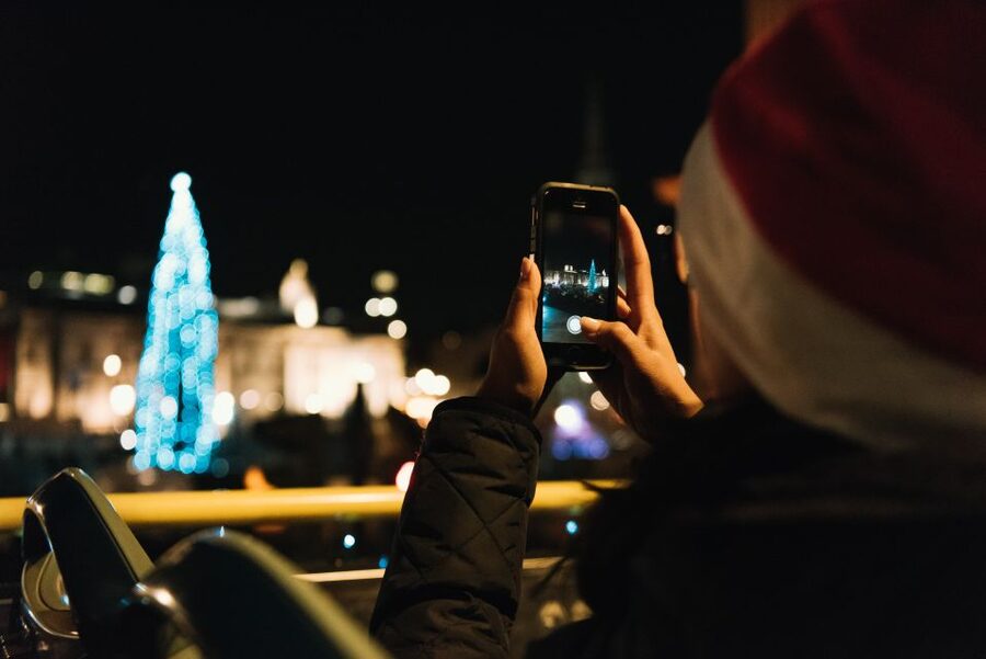 London: Tootbus Christmas Lights Tour incl walking tours - Oxford Street and Marble Arch