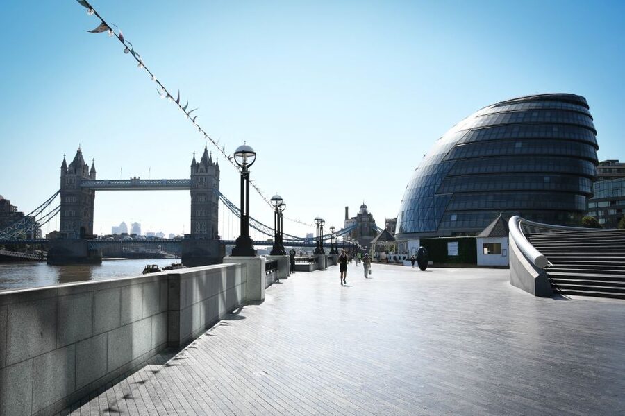 London: Westminster Walking Tour & Westminster Abbey Visit - Two hours inside Westminster Abbey