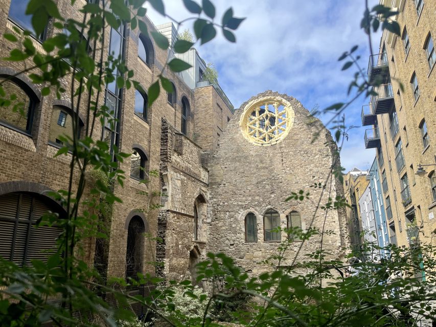 London: Witches and History Bankside Walking Tour - Finishing near St Paul’s Cathedral