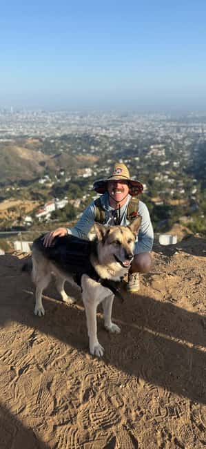 Los Angeles: Hollywood Sign Walking and Pictures Tour - Walking beyond the usual Hollywood Sign photo