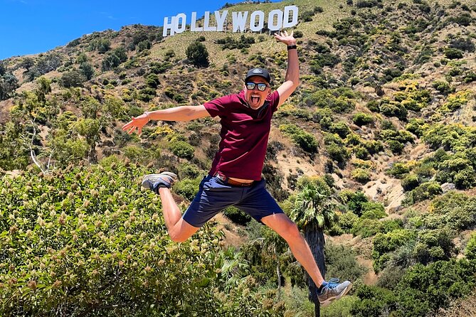 Los Angeles Original 90-Minute Walking Tour to The Hollywood Sign - Santa Monica, Beverly Hills, and the Pacific Ocean