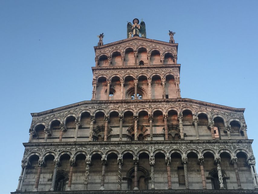 Lucca: 2-Hour City Center Walking Tour - Piazza San Michele and the Roman Center