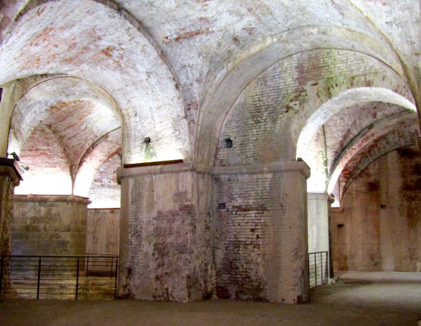 Lucca: Renaissance City Walls Walking Tour - A two-hour lesson in changing military design