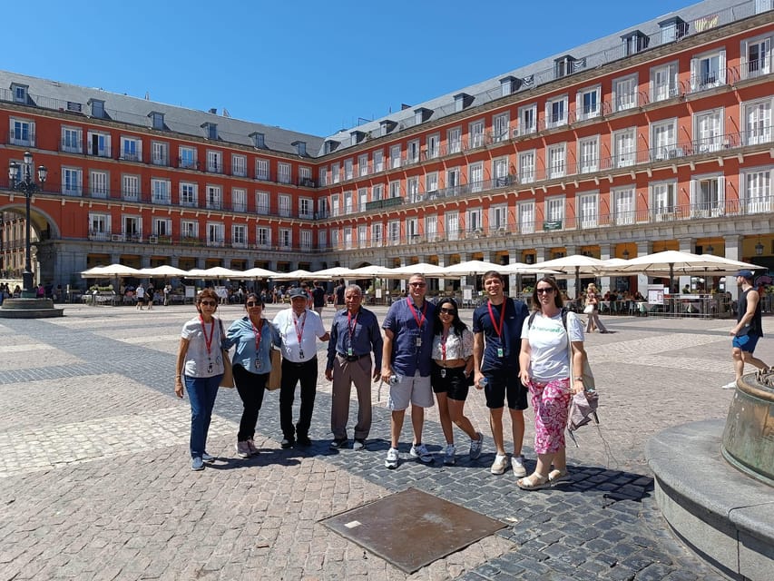 Madrid: 1.5-Hour City Highlights Guided Walking Tour - The Barrio de las Letras and Casa de Cervantes
