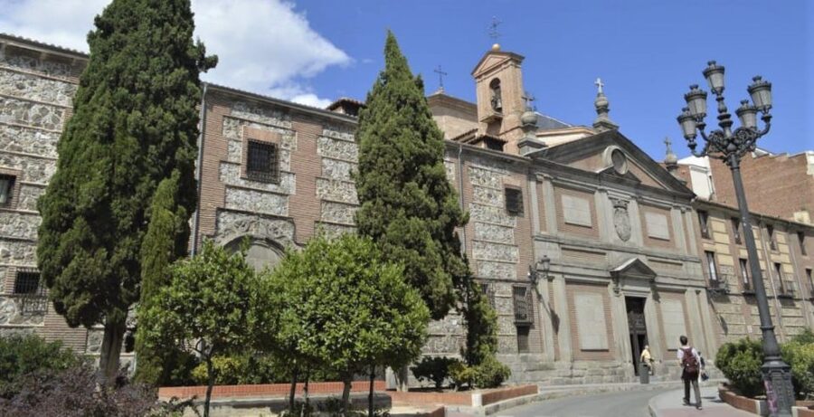 Madrid: Guided Walking Tour of Monasterio de las Descalzas - How much value do you get for $28?