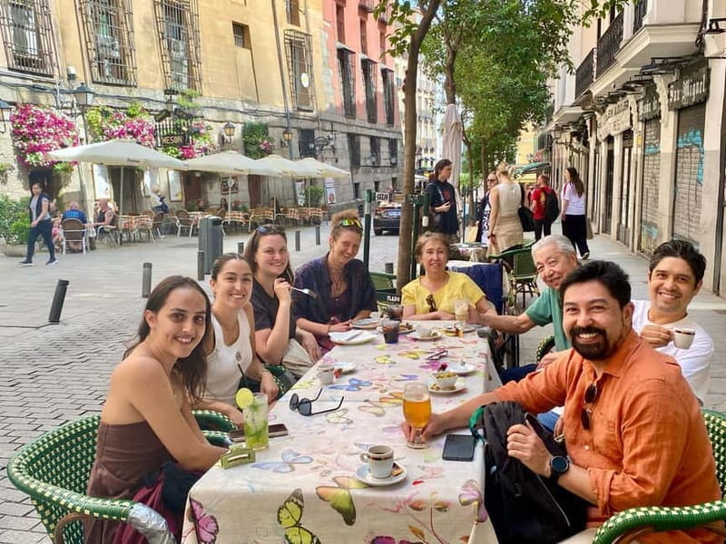 Madrid: Old Town & Poets District Guided Walking Tour - Key points at a glance