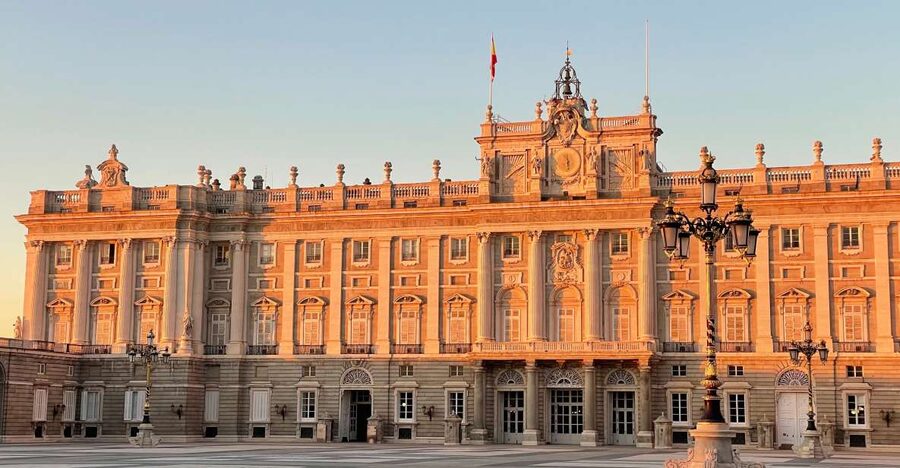 Madrid: Royal Palace Skip-the-Line Guided Tour - Why this short Madrid tour works