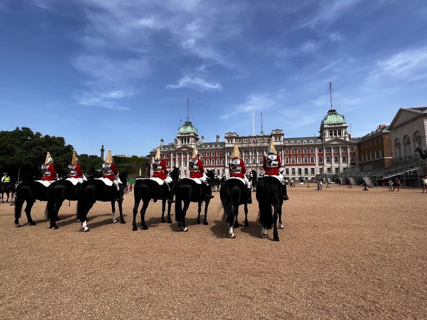 Madrid: Welcome to Madrid Guided Walking Tour in English - Goya, the arts, and the road to Gran Vía