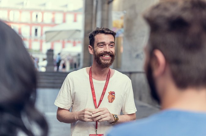 Majestic Madrid Walking Tour - Plaza del Callao and Madrid’s cinema years