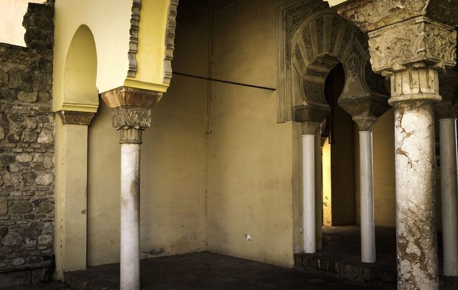 Málaga: 3-Hour Complete Walking Tour with Tickets - Who should book this Málaga walking tour