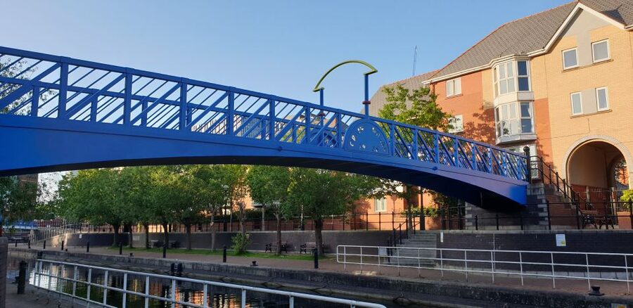 Manchester: Media City & The Quays Guided Walking Tour - The Lowry and the cultural side of The Quays